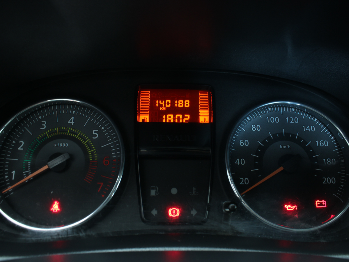 RENAULT CLIO MIO 2016