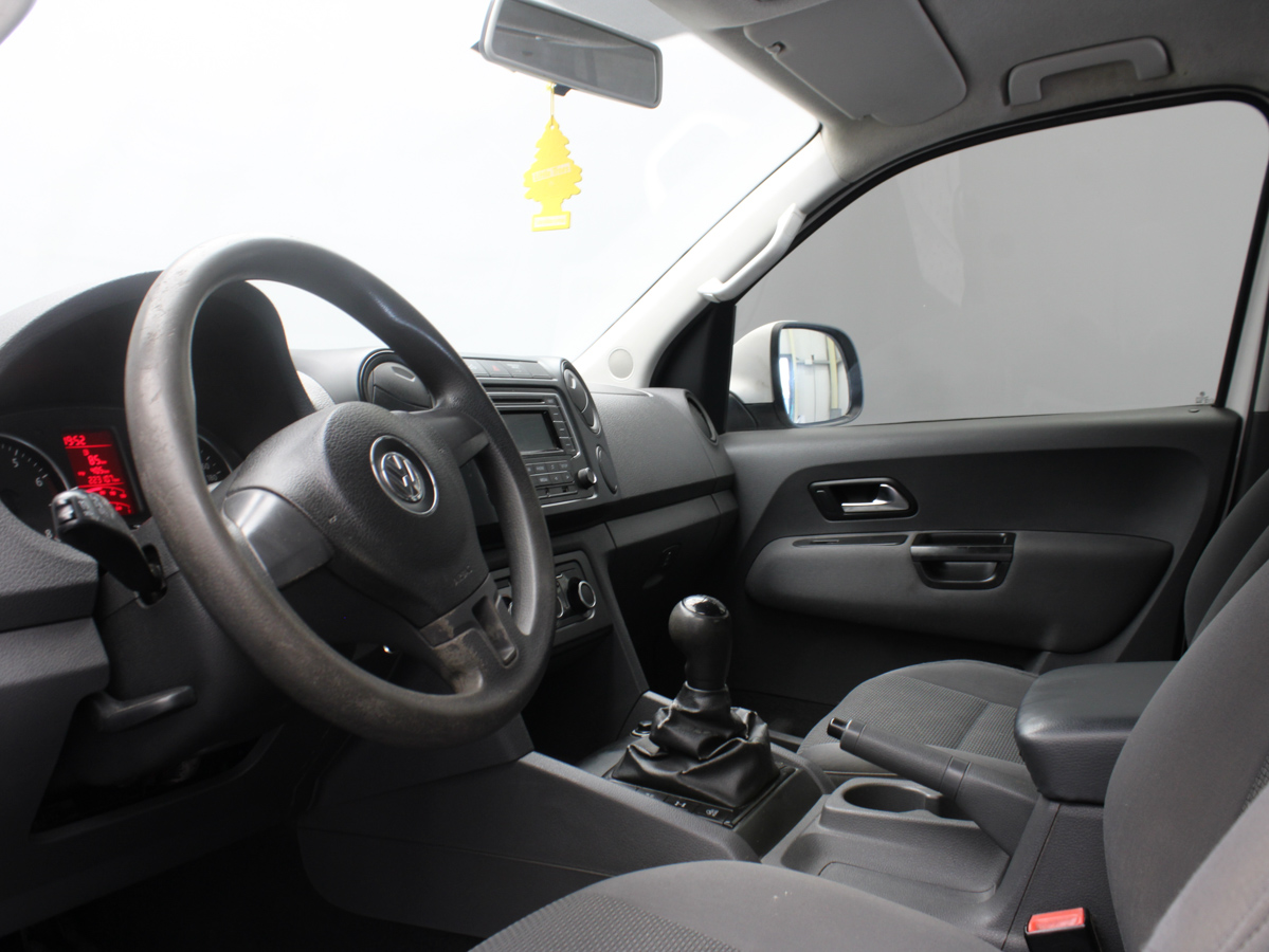 VOLKSWAGEN AMAROK 2013