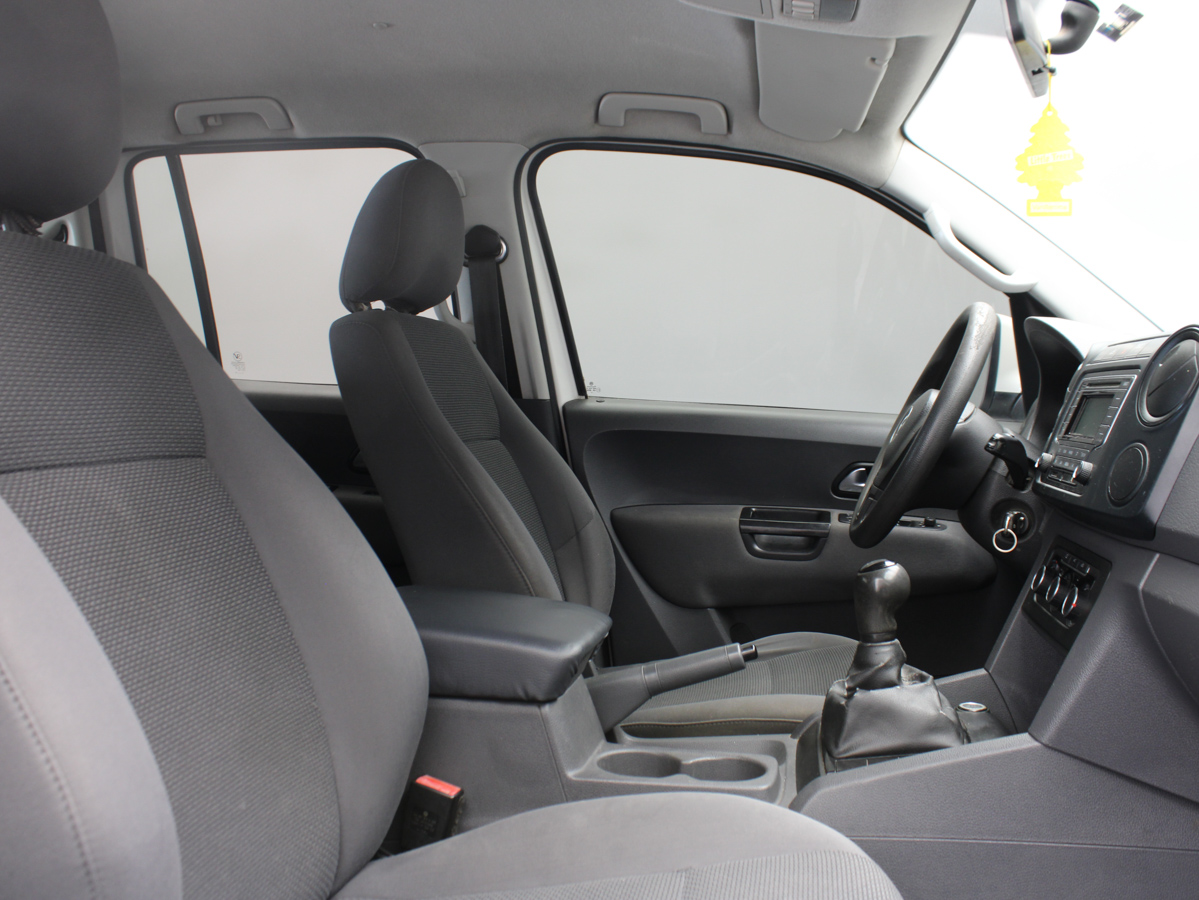 VOLKSWAGEN AMAROK 2013