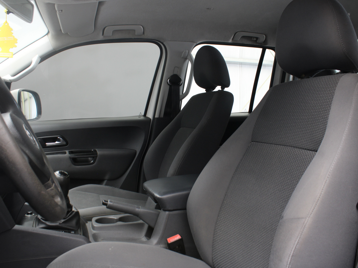 VOLKSWAGEN AMAROK 2013