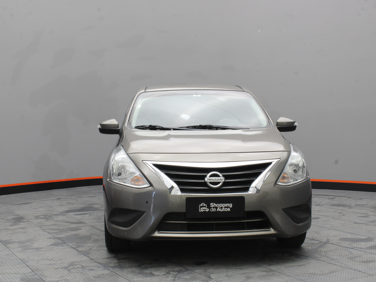 NISSAN VERSA 2019