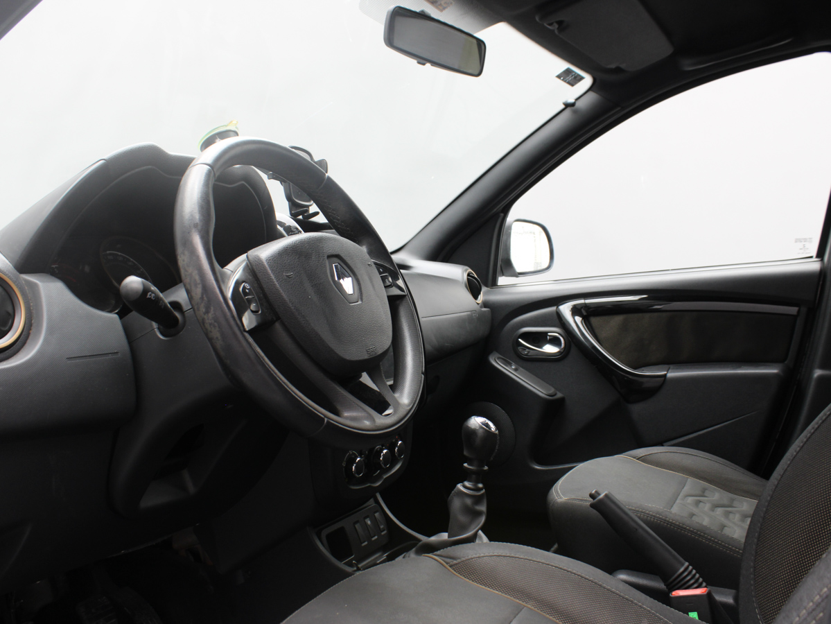 RENAULT DUSTER PRIVILEGE 2017