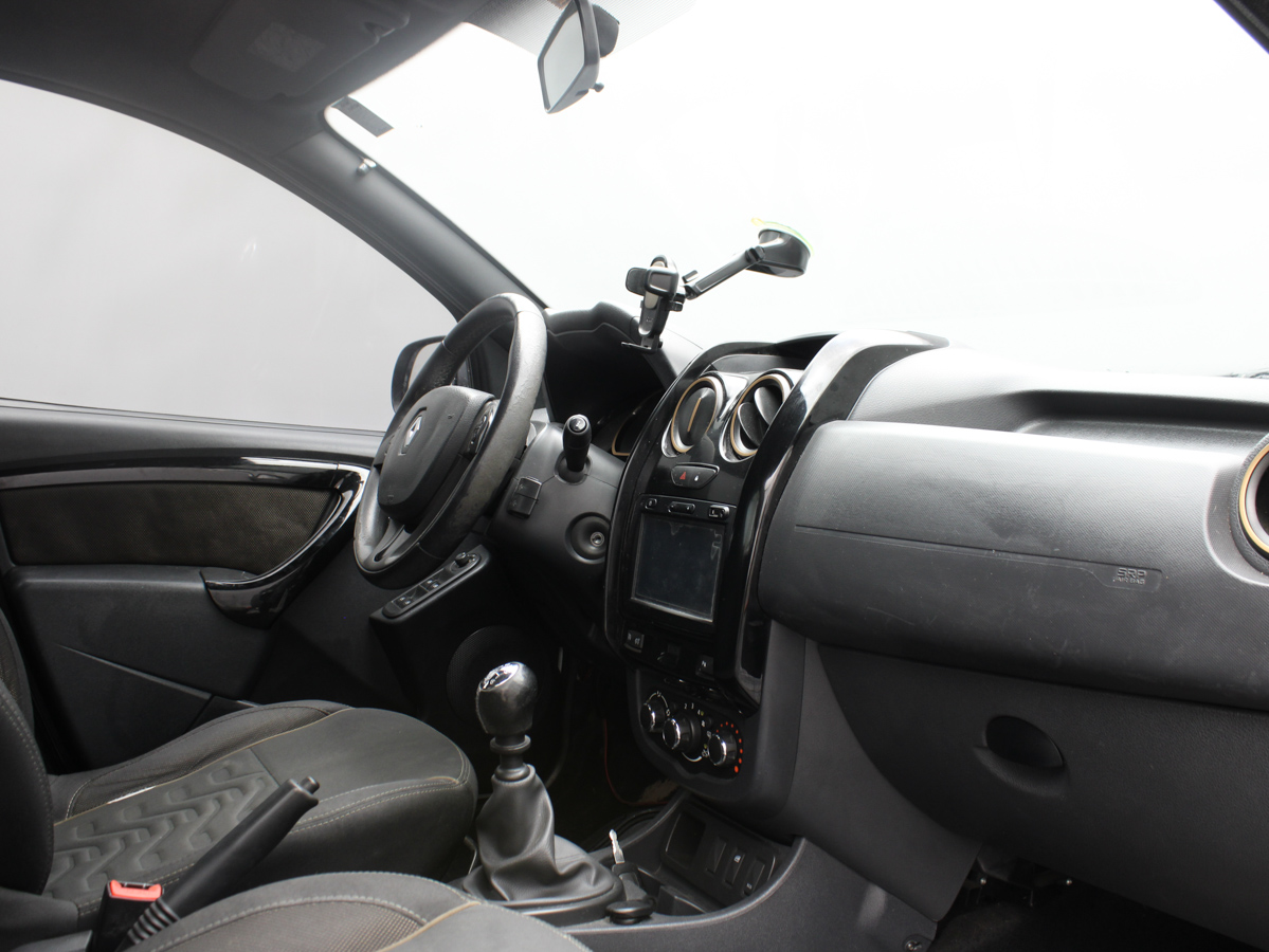 RENAULT DUSTER PRIVILEGE 2017