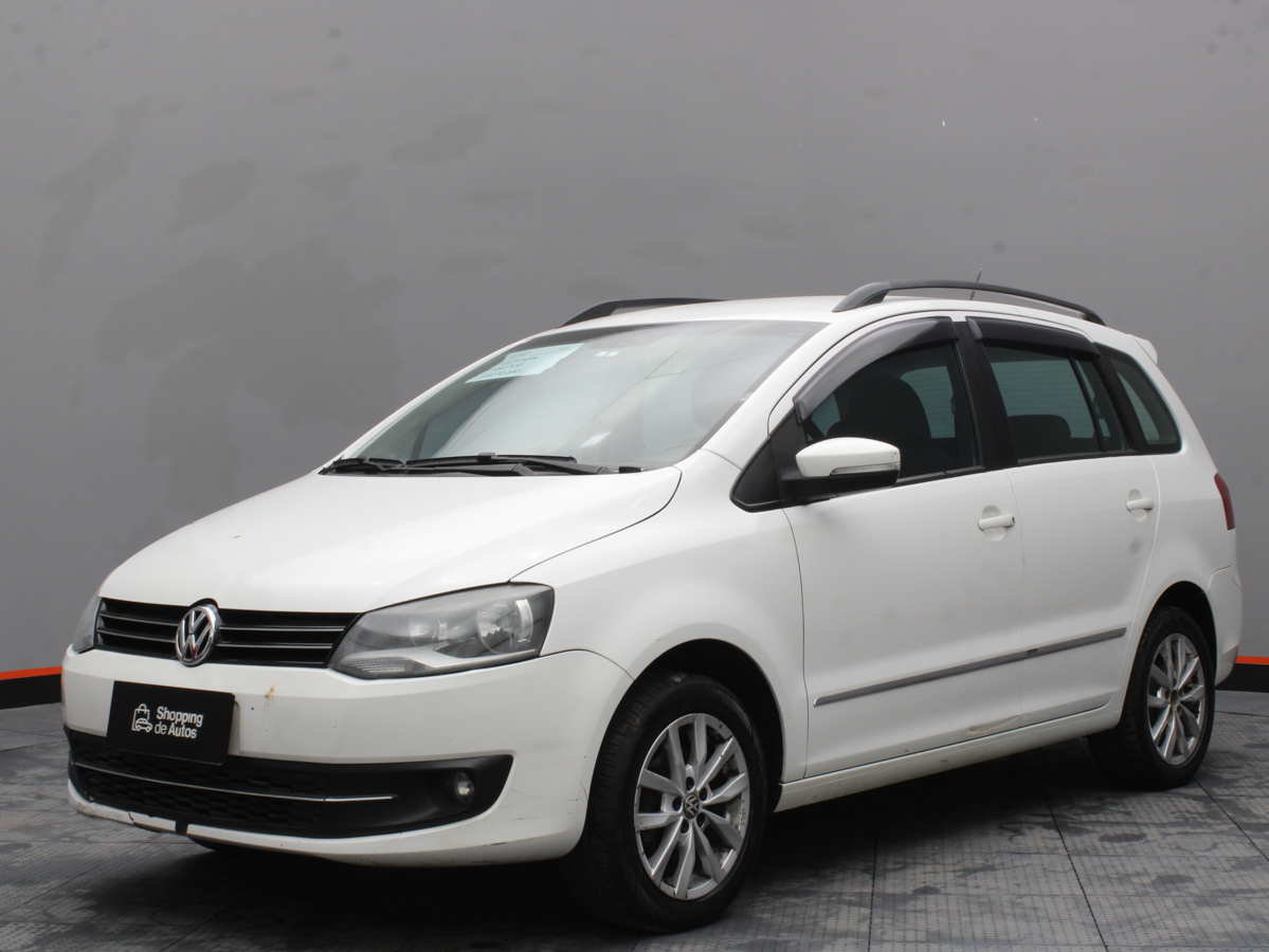 VOLKSWAGEN SURAN 2013