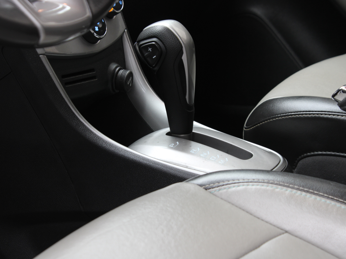 CHEVROLET TRACKER LTZ AT 2014