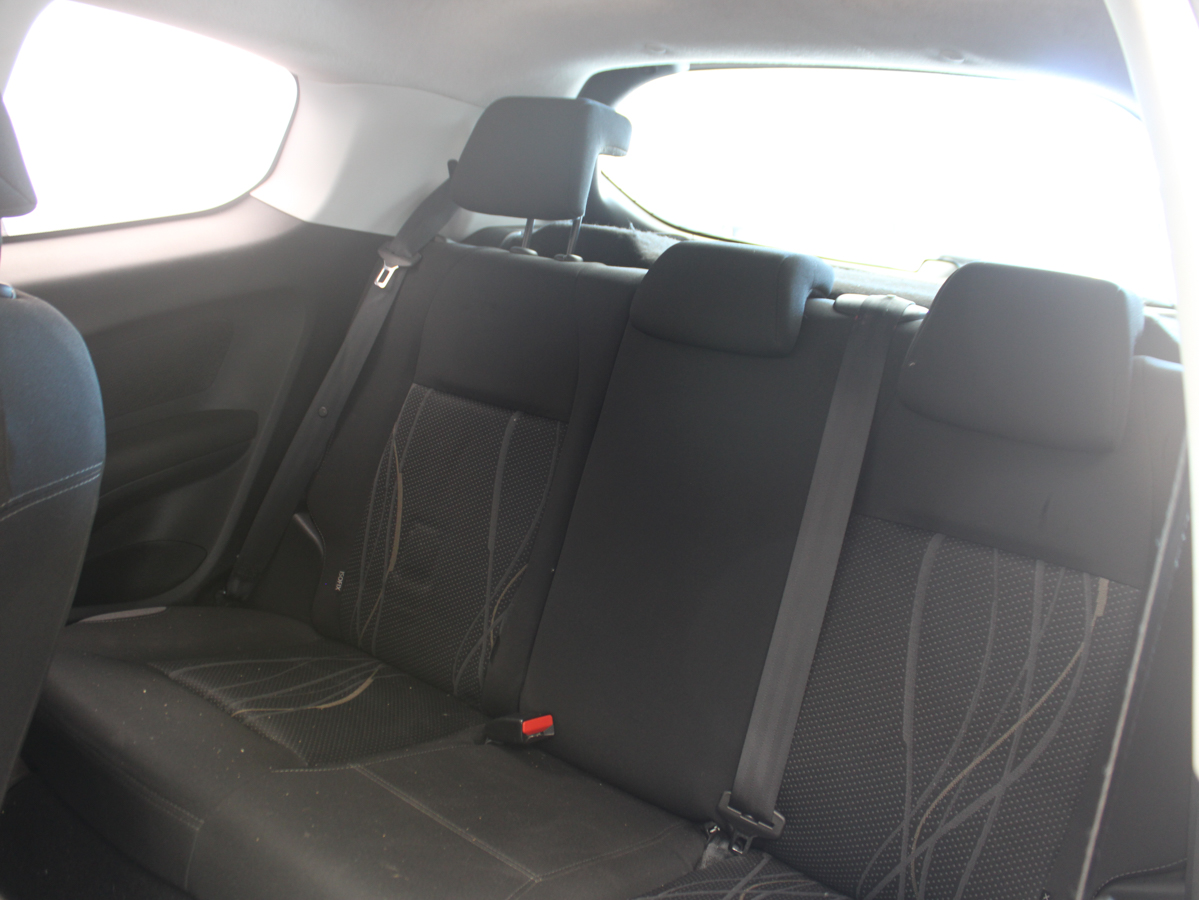 PEUGEOT 208 ACTIVE 2014