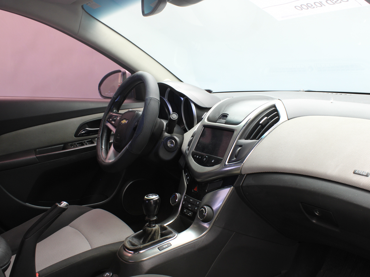 CHEVROLET CRUZE LT 2013