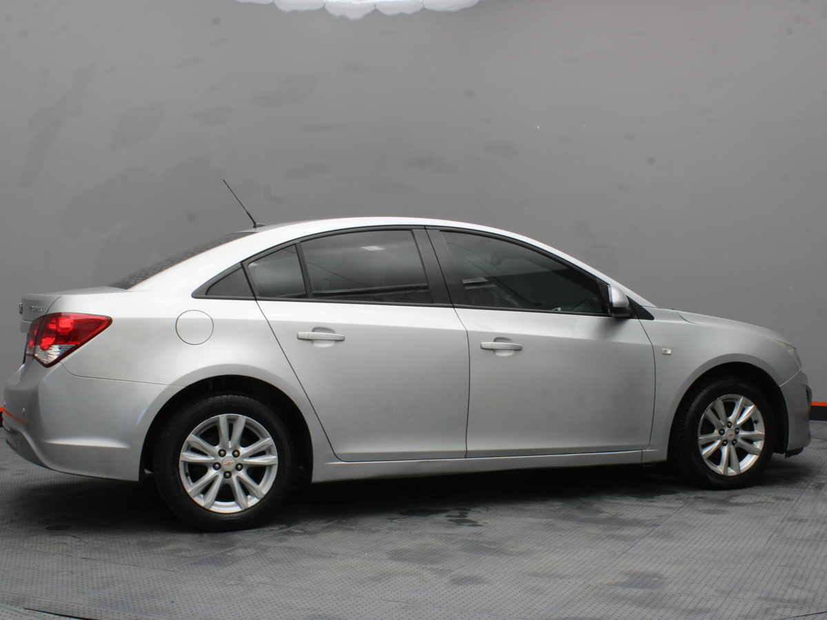 CHEVROLET CRUZE LT 2013