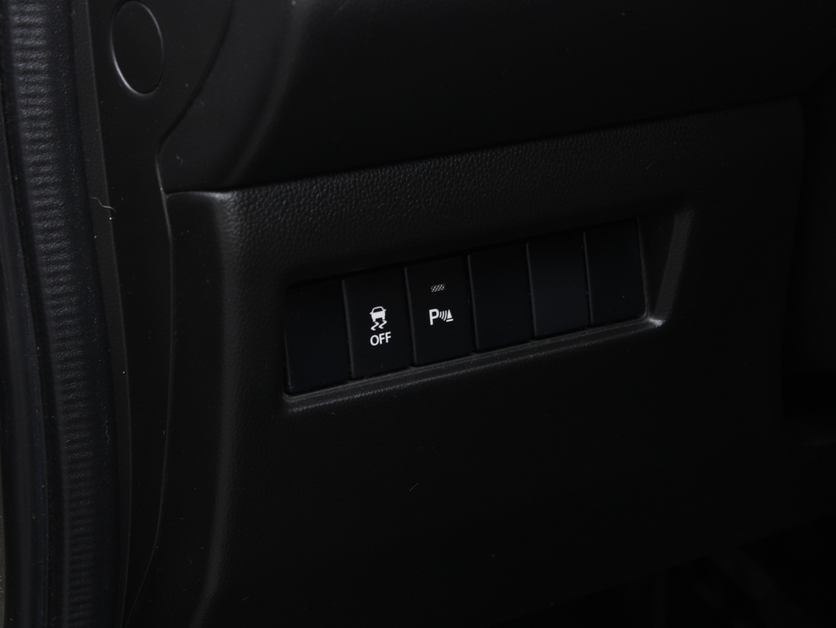 SUZUKI DZIRE AT 2022