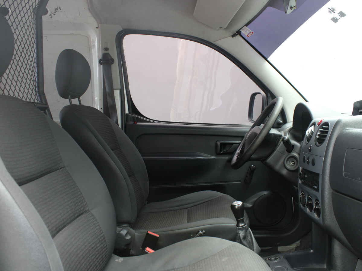 PEUGEOT PARTNER FURGON 2022