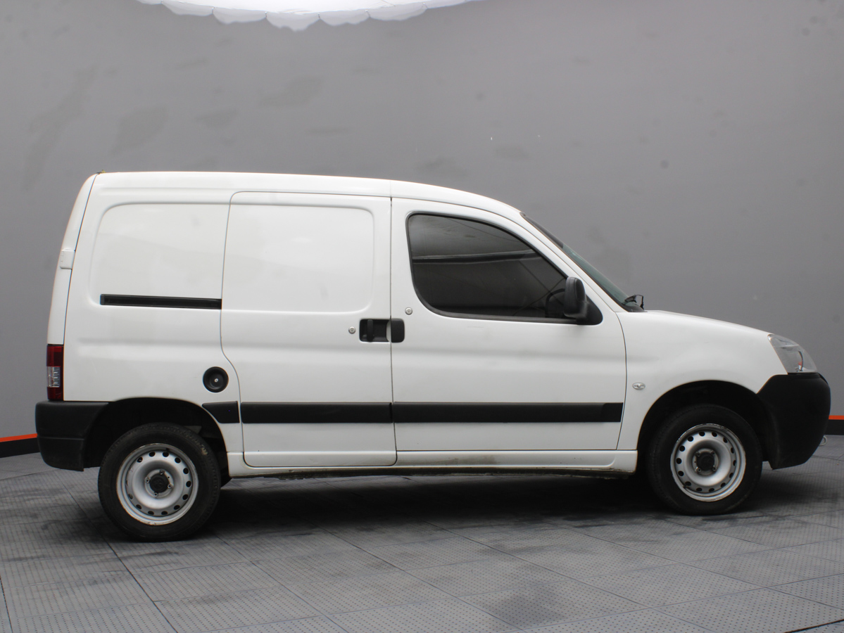 PEUGEOT PARTNER FURGON 2022