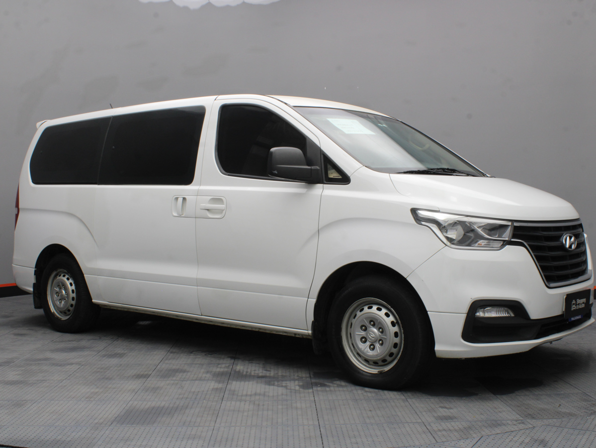 HYUNDAI H1 MINIBUS 2019