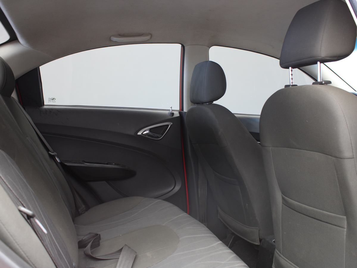 CHEVROLET SAIL LT 2014