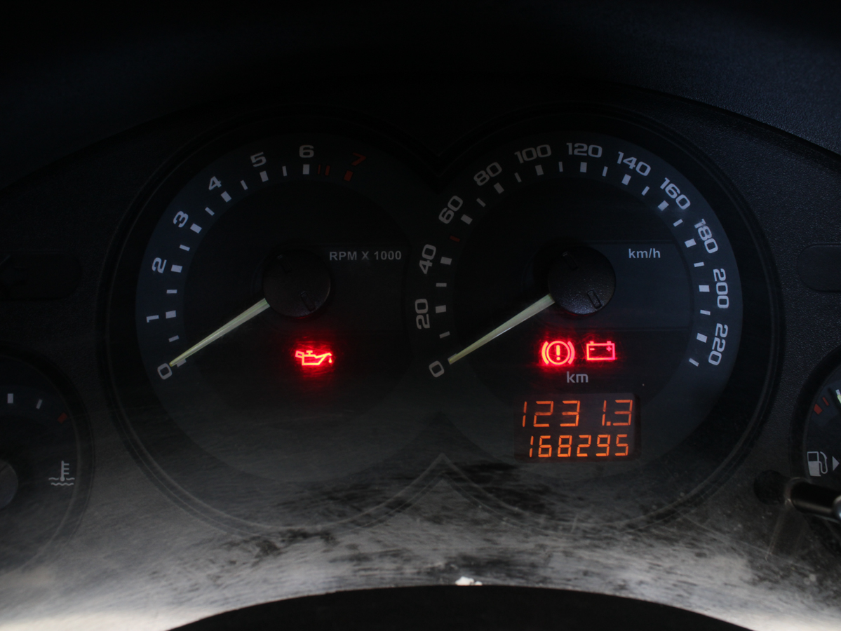 CHEVROLET CORSA 2011