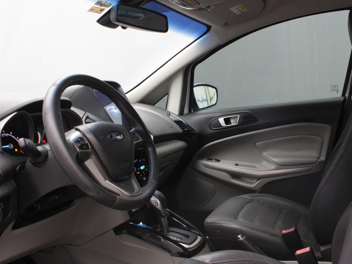 FORD ECOSPORT TITANIUM 2017