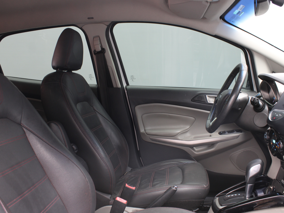 FORD ECOSPORT TITANIUM 2017