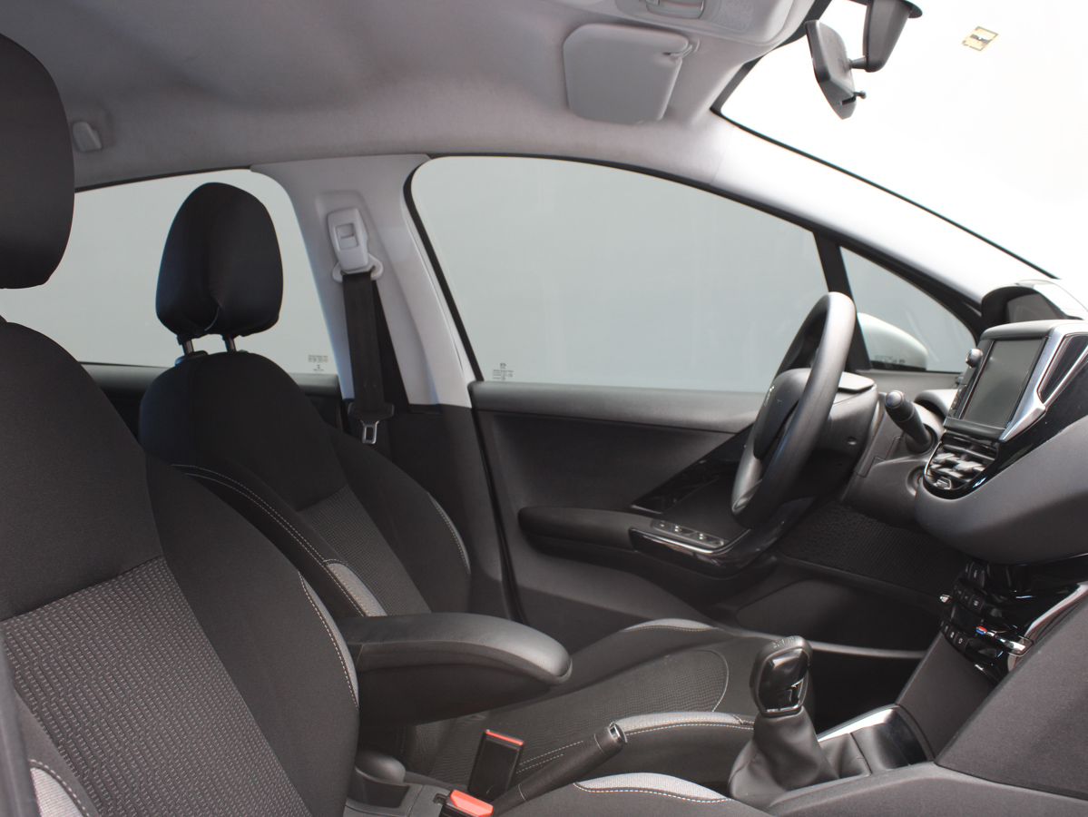 PEUGEOT 208 ACTIVE 2016