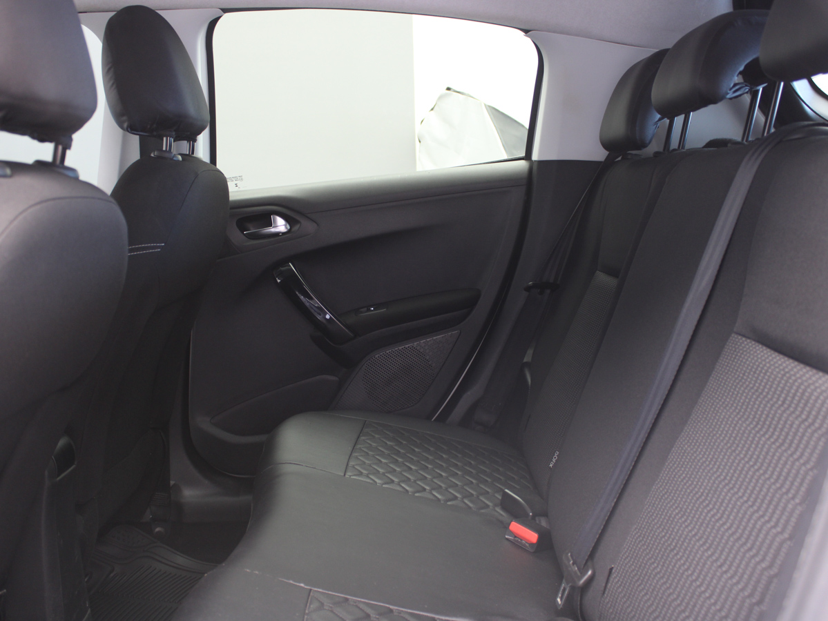 PEUGEOT 208 ACTIVE 2016