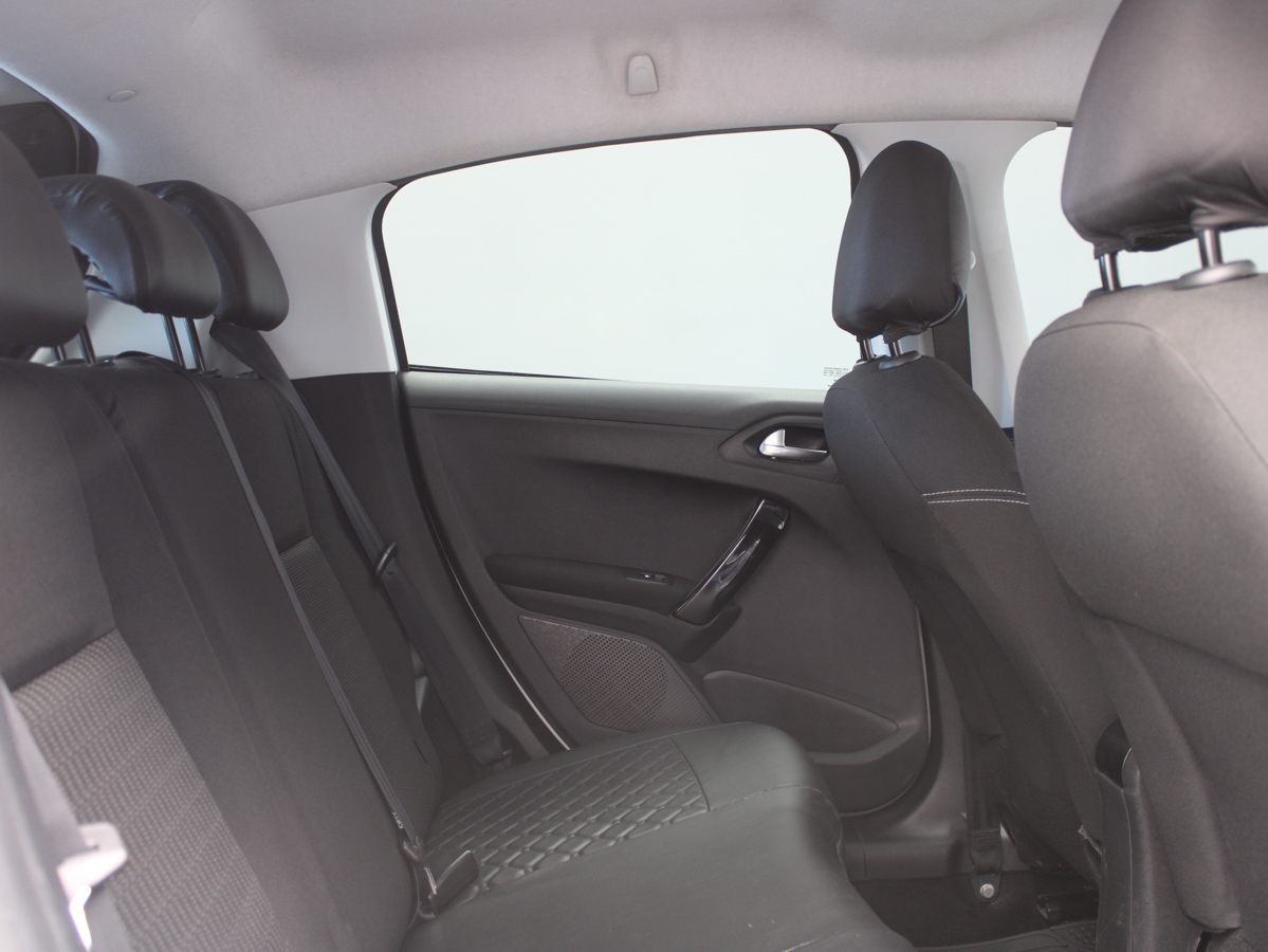 PEUGEOT 208 ACTIVE 2016