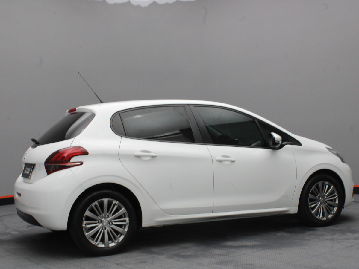 PEUGEOT 208 ACTIVE 2016