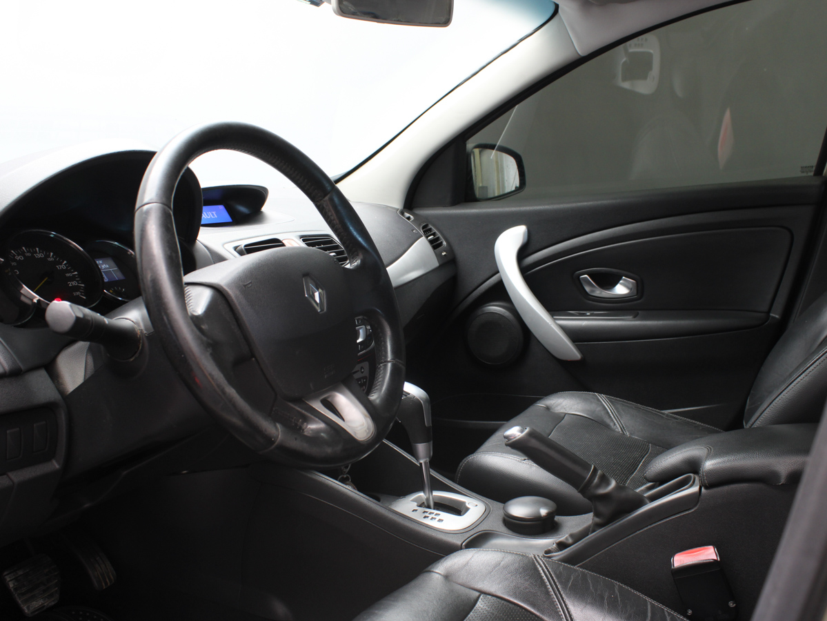 RENAULT FLUENCE 2011