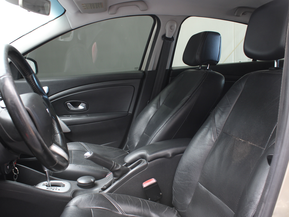 RENAULT FLUENCE 2011