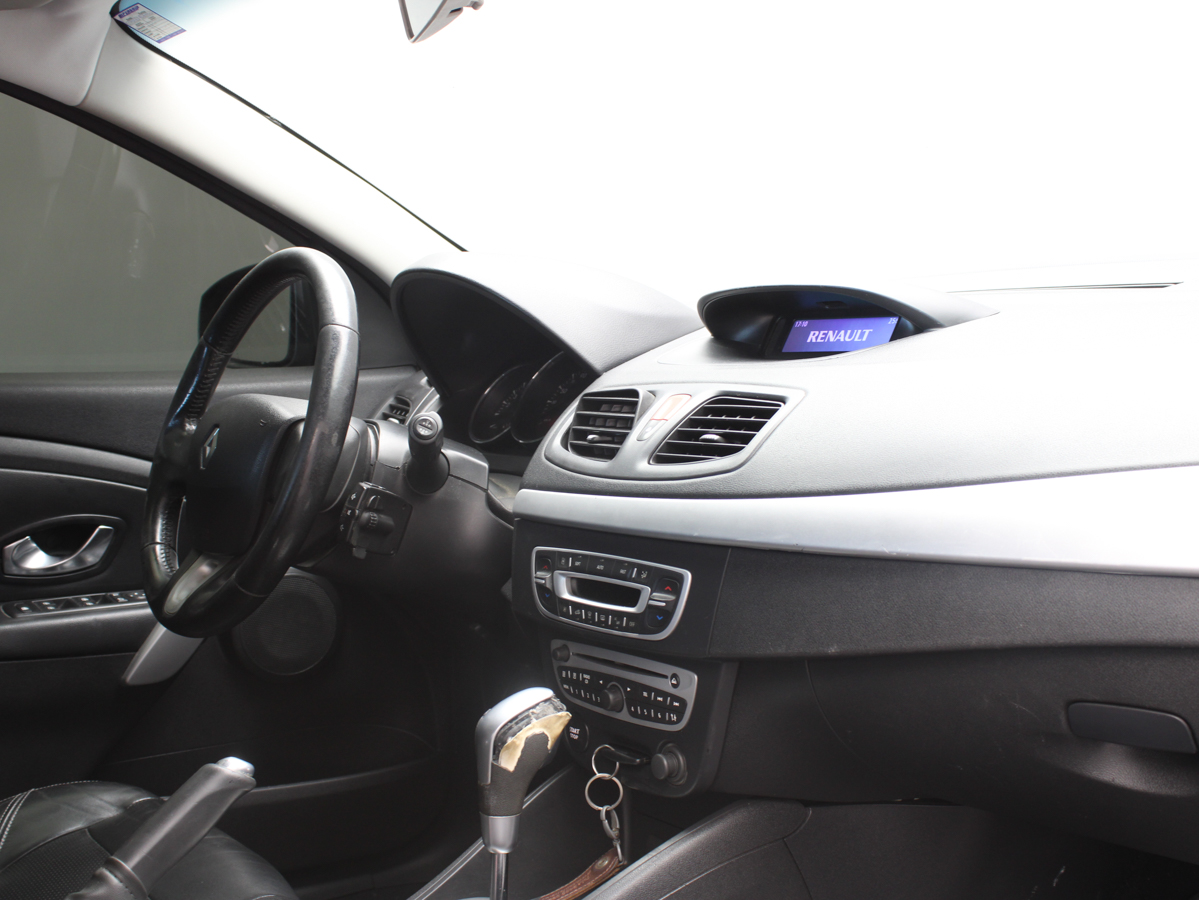 RENAULT FLUENCE 2011