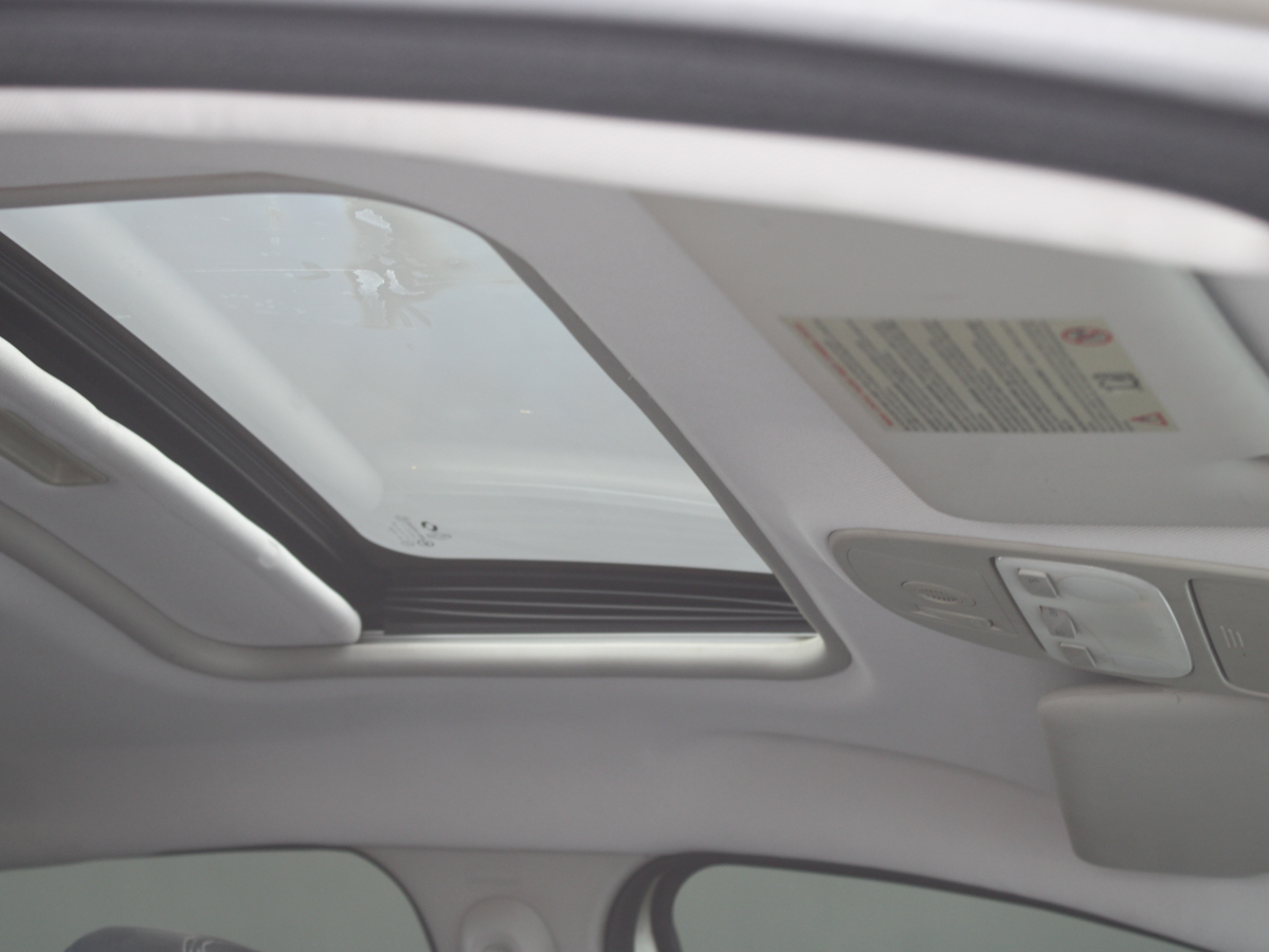 RENAULT FLUENCE 2011