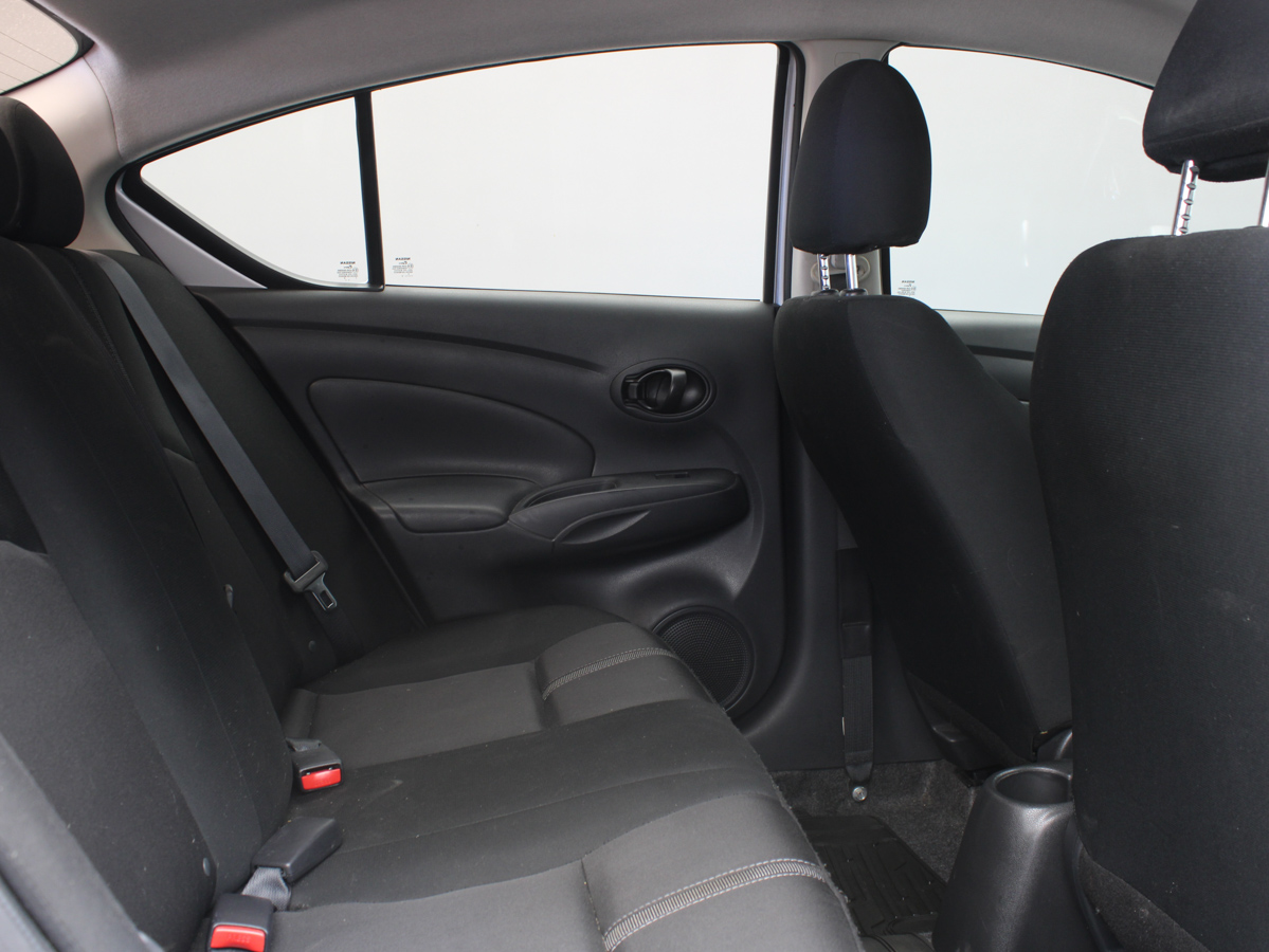 NISSAN VERSA AT 2023