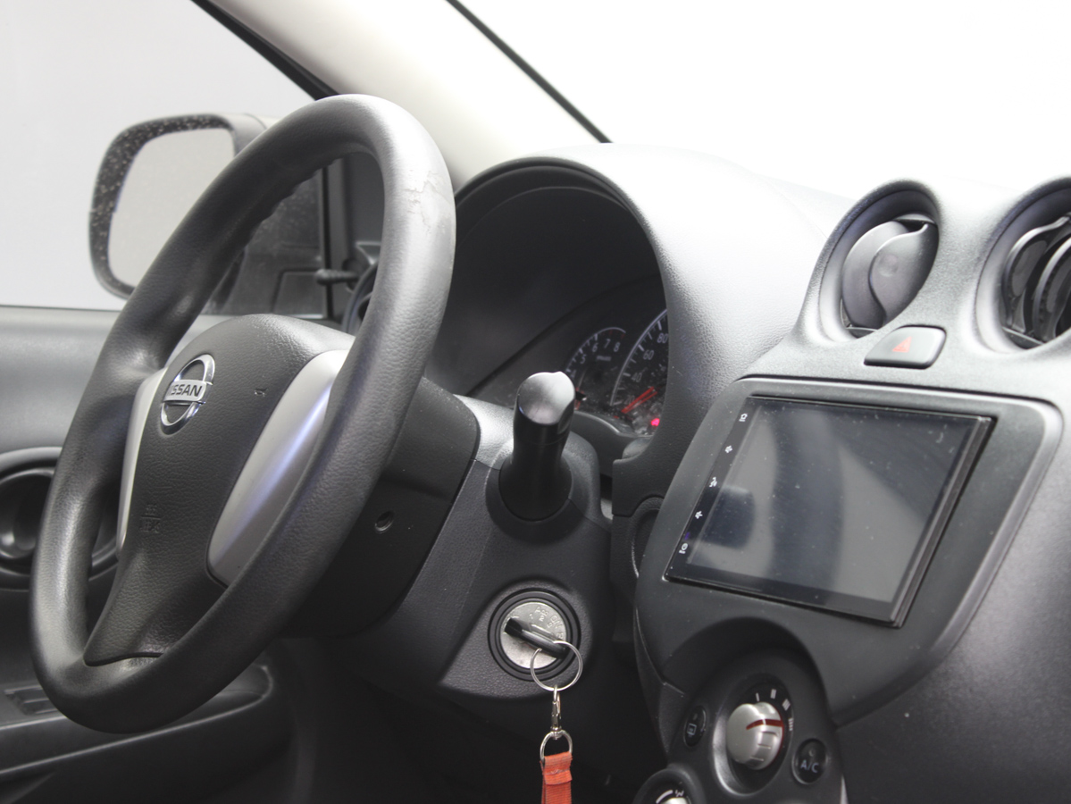 NISSAN VERSA AT 2023