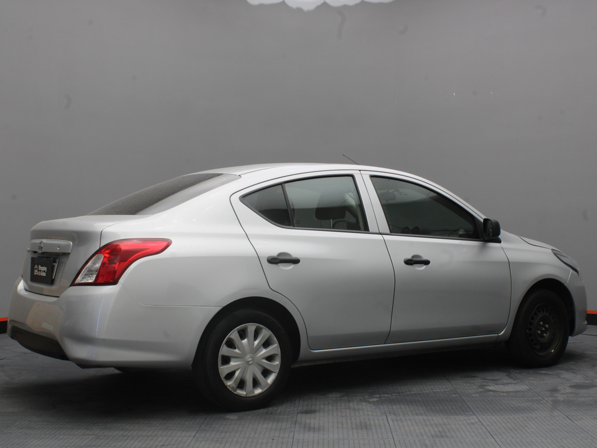 NISSAN VERSA AT 2023