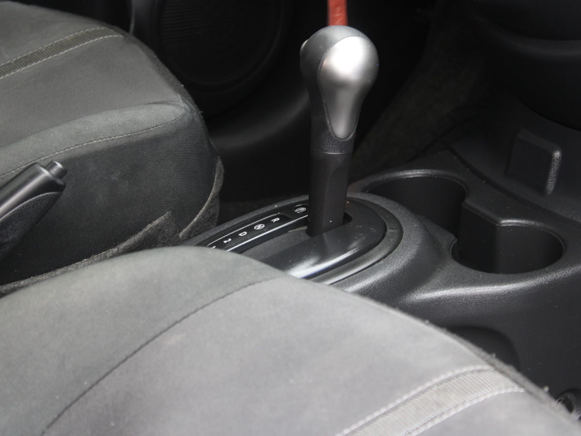 NISSAN VERSA AT 2023