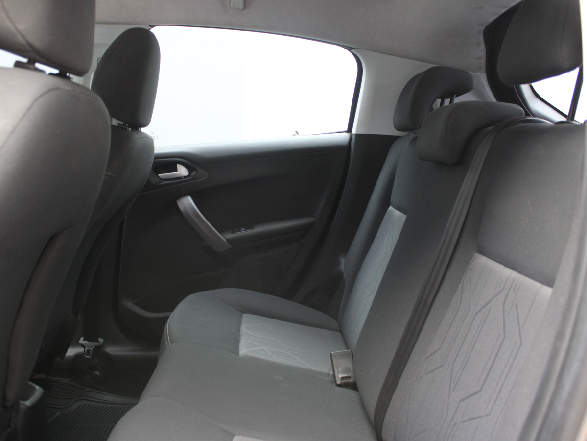 PEUGEOT 208 ALLURE 2017