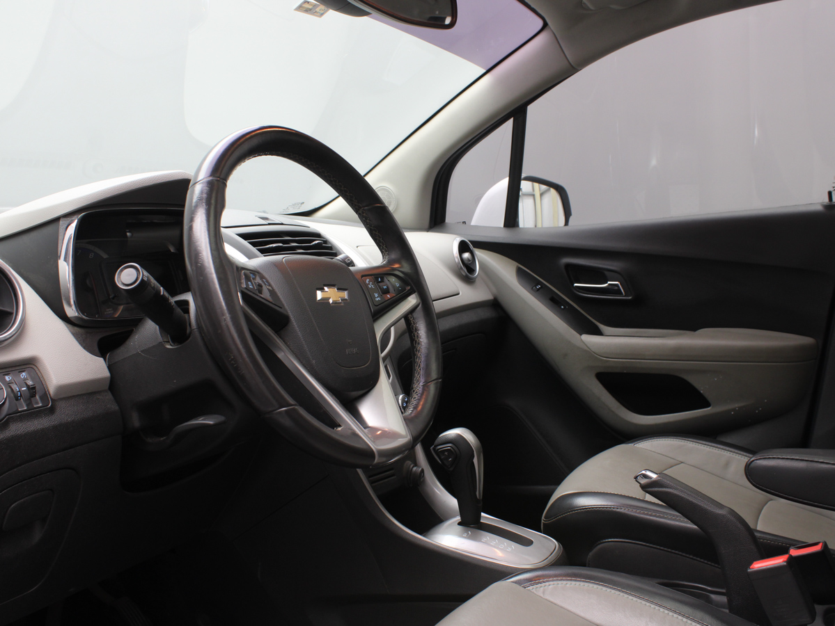 CHEVROLET TRACKER LTZ AT 2014