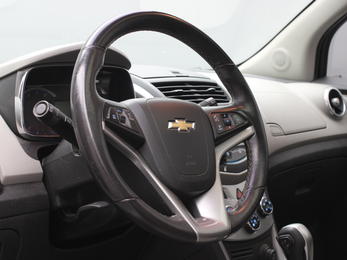 CHEVROLET TRACKER LTZ AT 2014