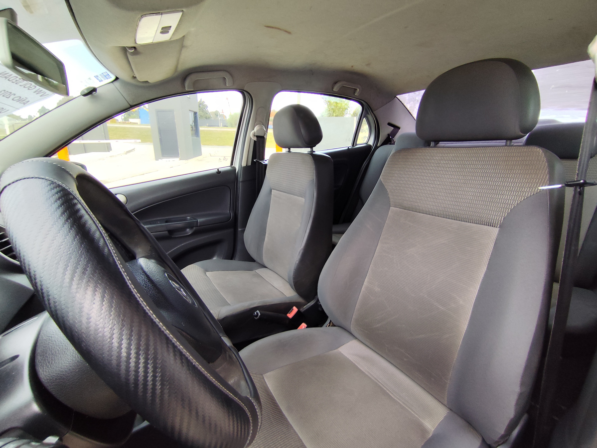 VOLKSWAGEN GOL 2013