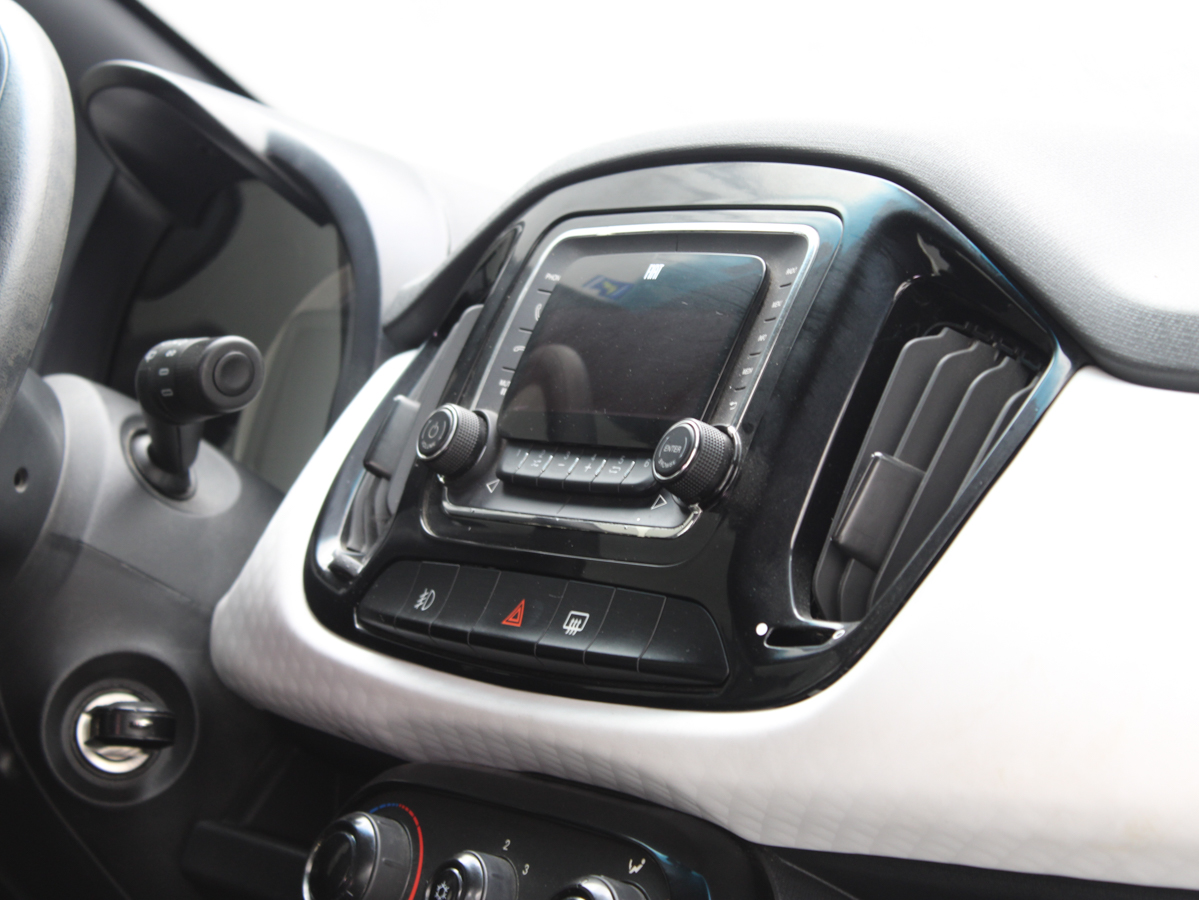 FIAT UNO WAY 2016