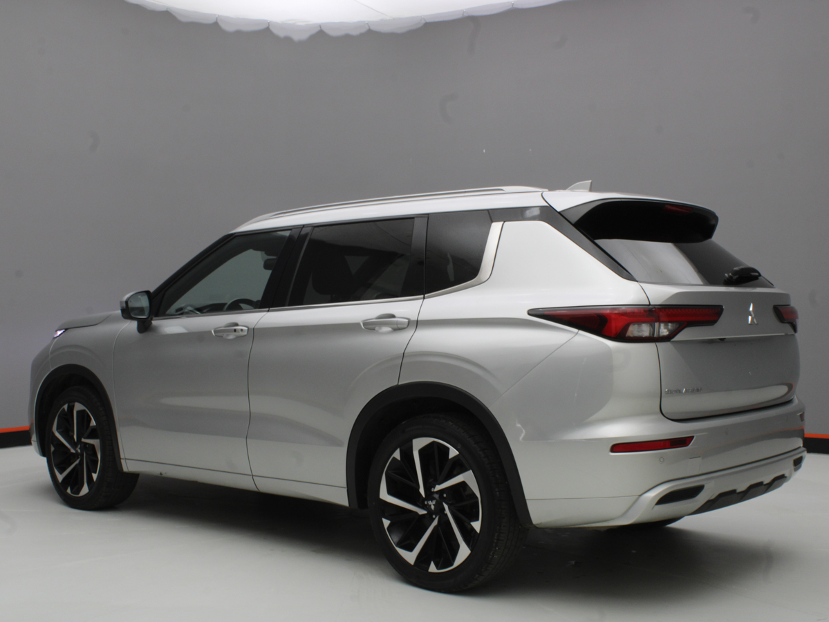 MITSUBISHI OUTLANDER GLS AWD 2024