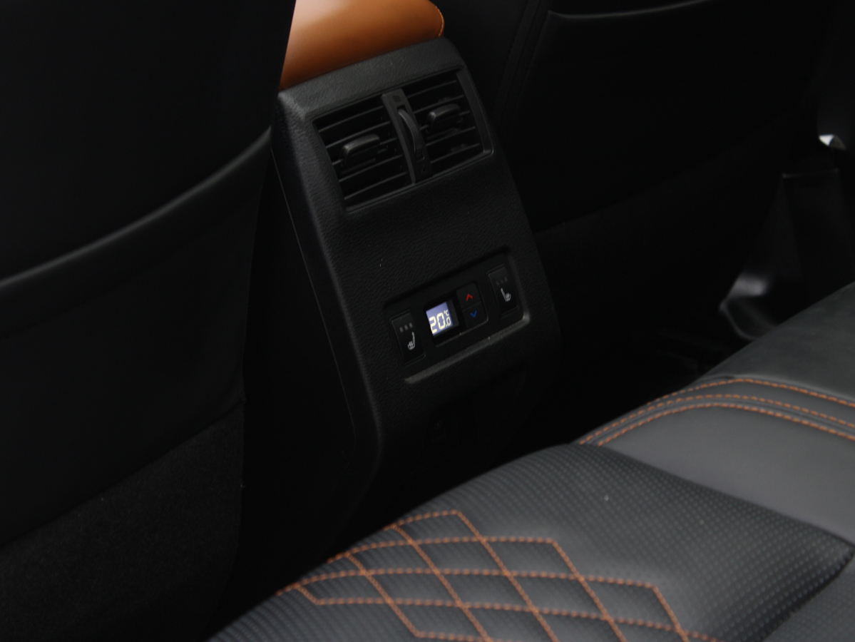 MITSUBISHI OUTLANDER GLS AWD 2024