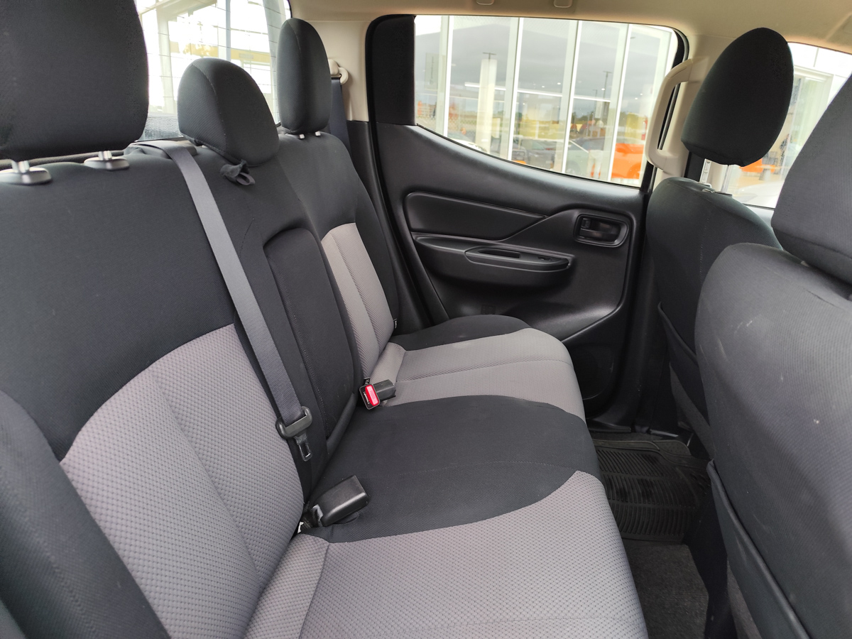 MITSUBISHI L200 4X4 2023