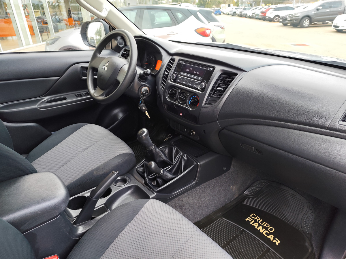 MITSUBISHI L200 4X4 2023