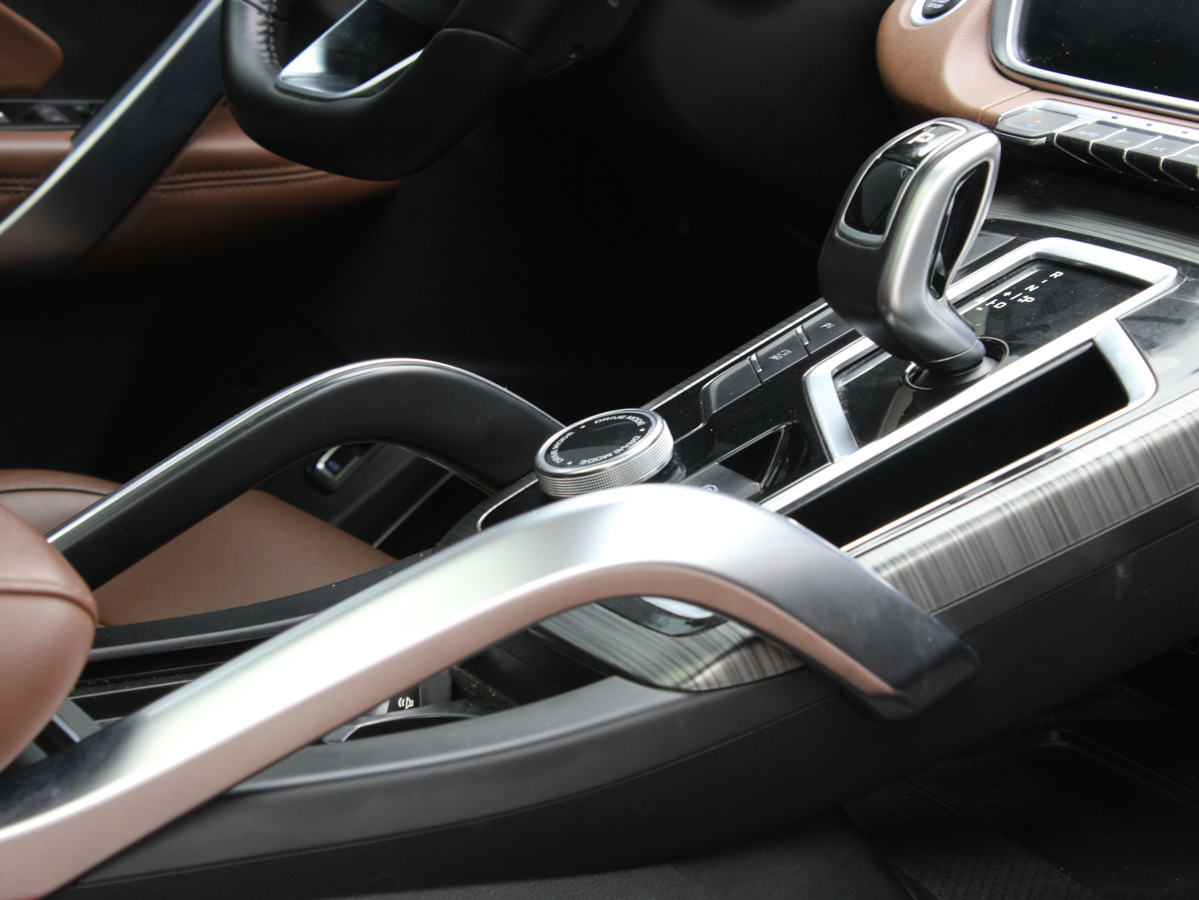 GEELY AZKARRA GF 2024