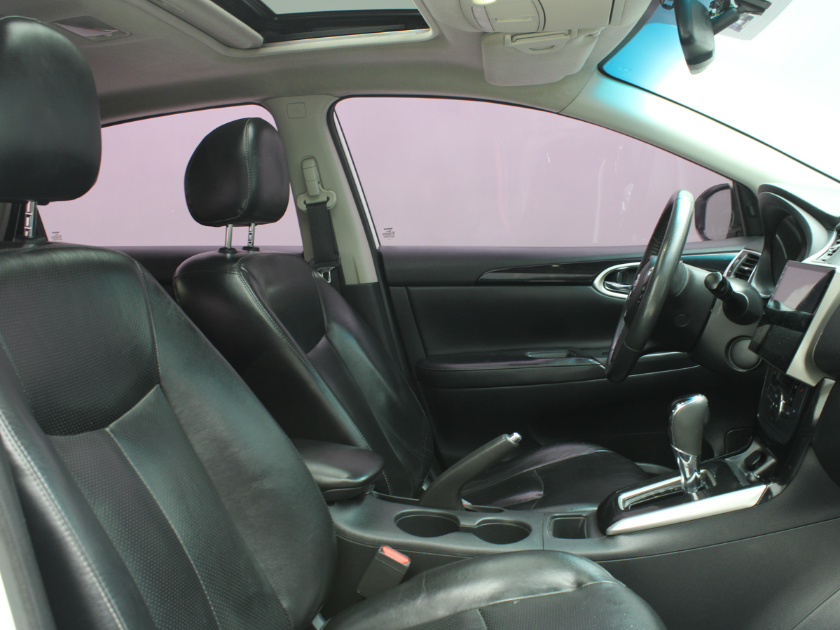 NISSAN SENTRA EXCLUSIVE 2018