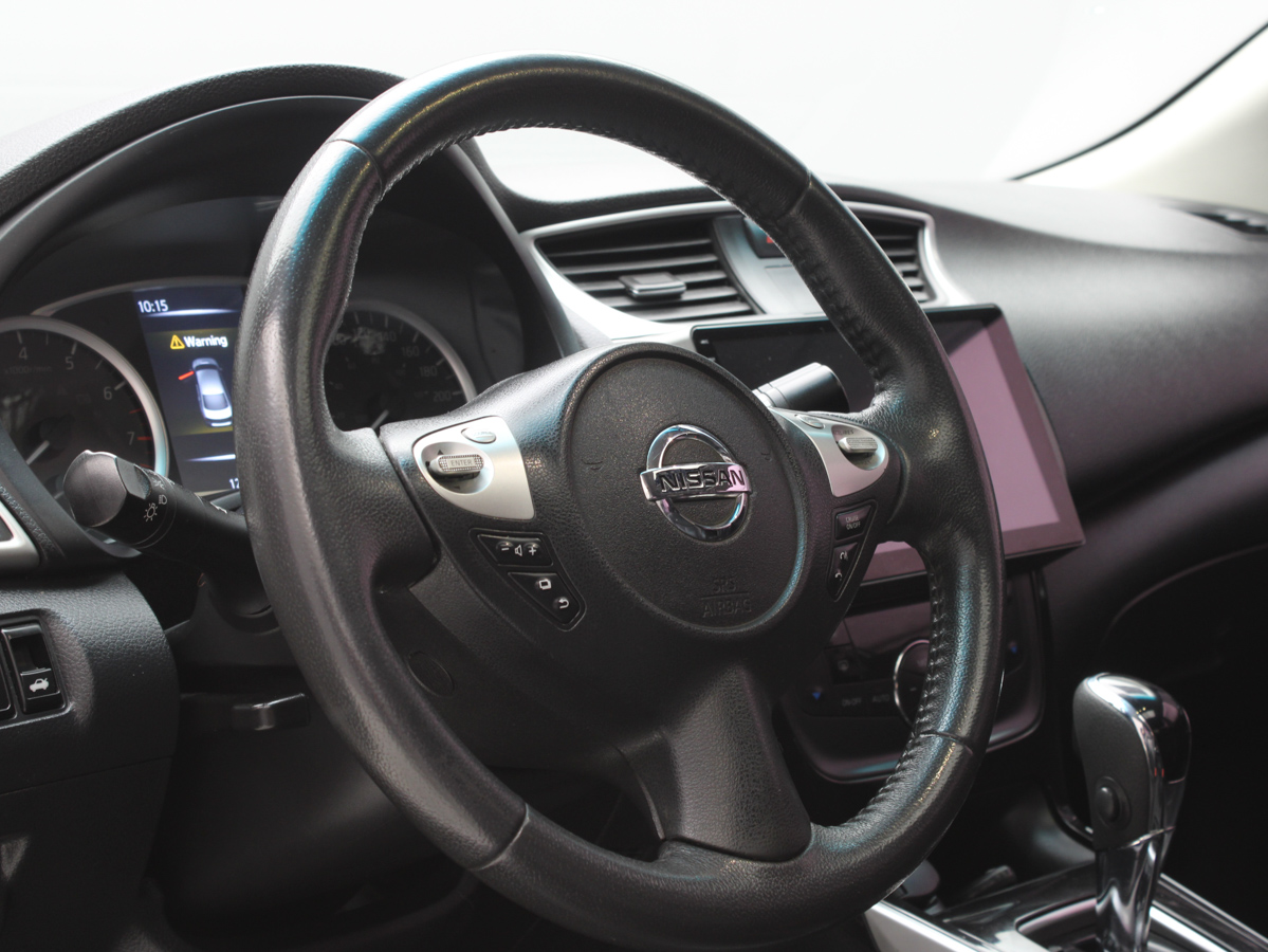 NISSAN SENTRA EXCLUSIVE 2018