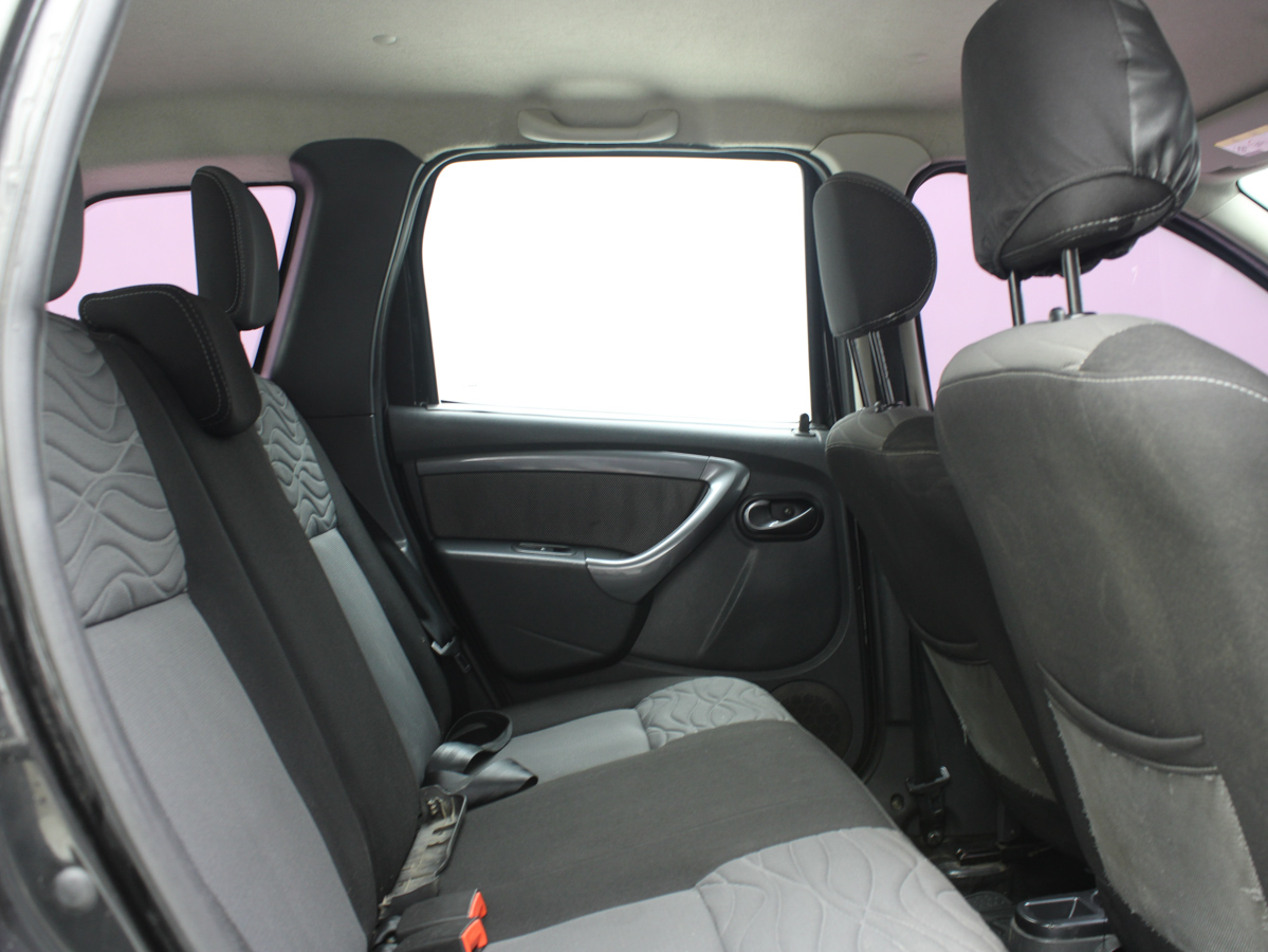RENAULT DUSTER AWD 2015