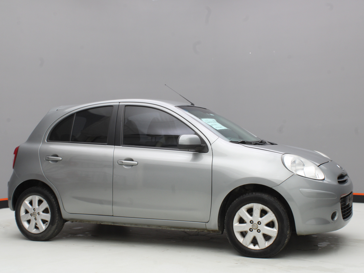 NISSAN MARCH 2013
