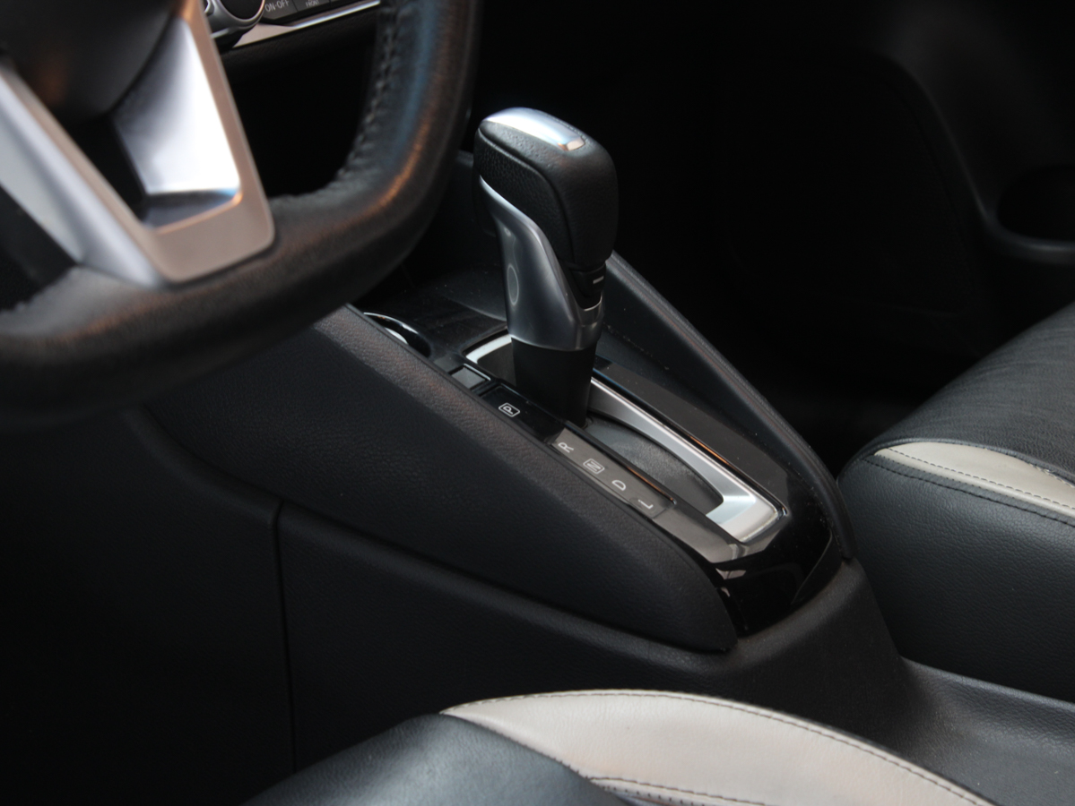 NISSAN VERSA EXCLUSIVE 2021