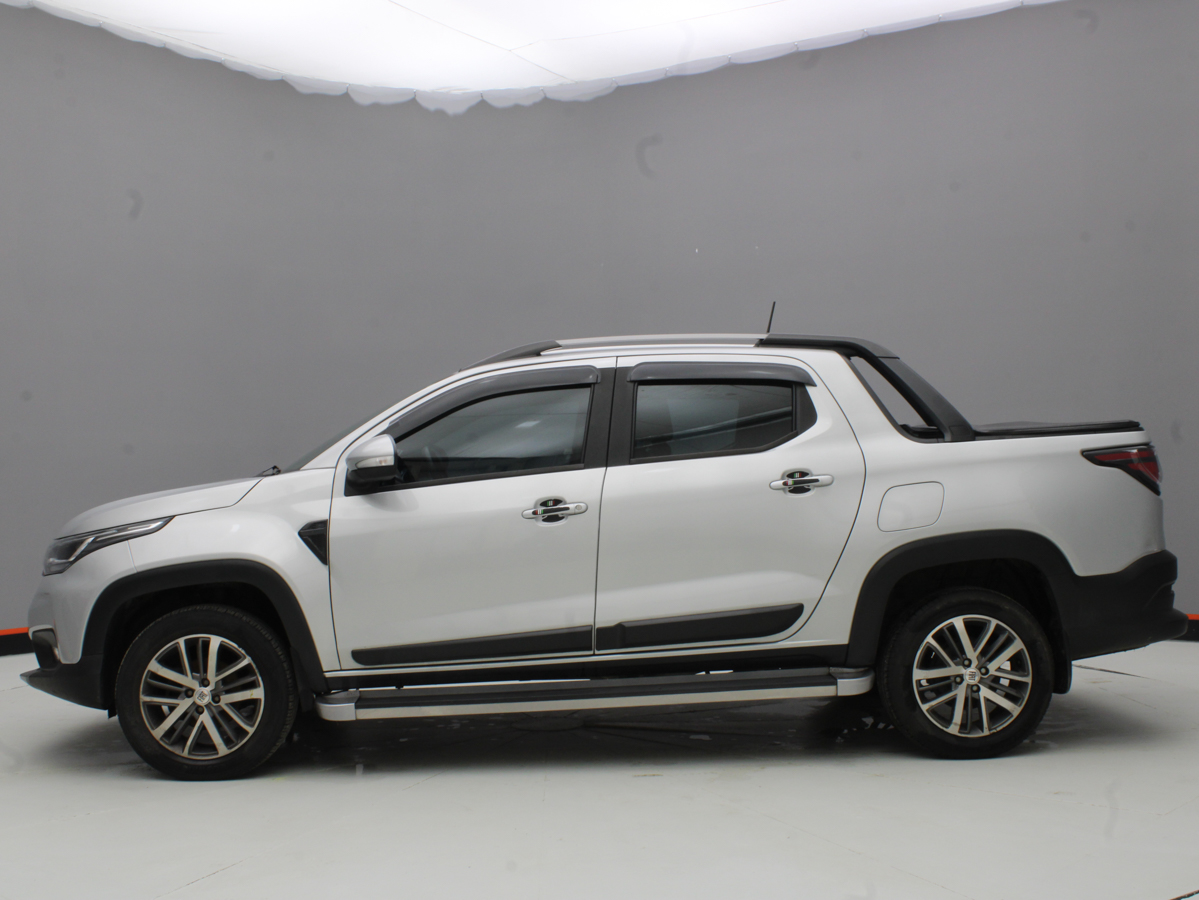 FIAT STRADA VOLCANO 2023
