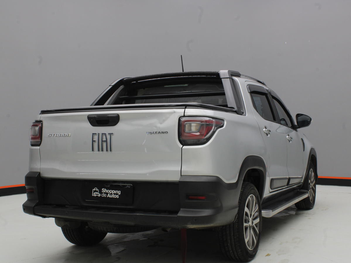 FIAT STRADA VOLCANO 2023