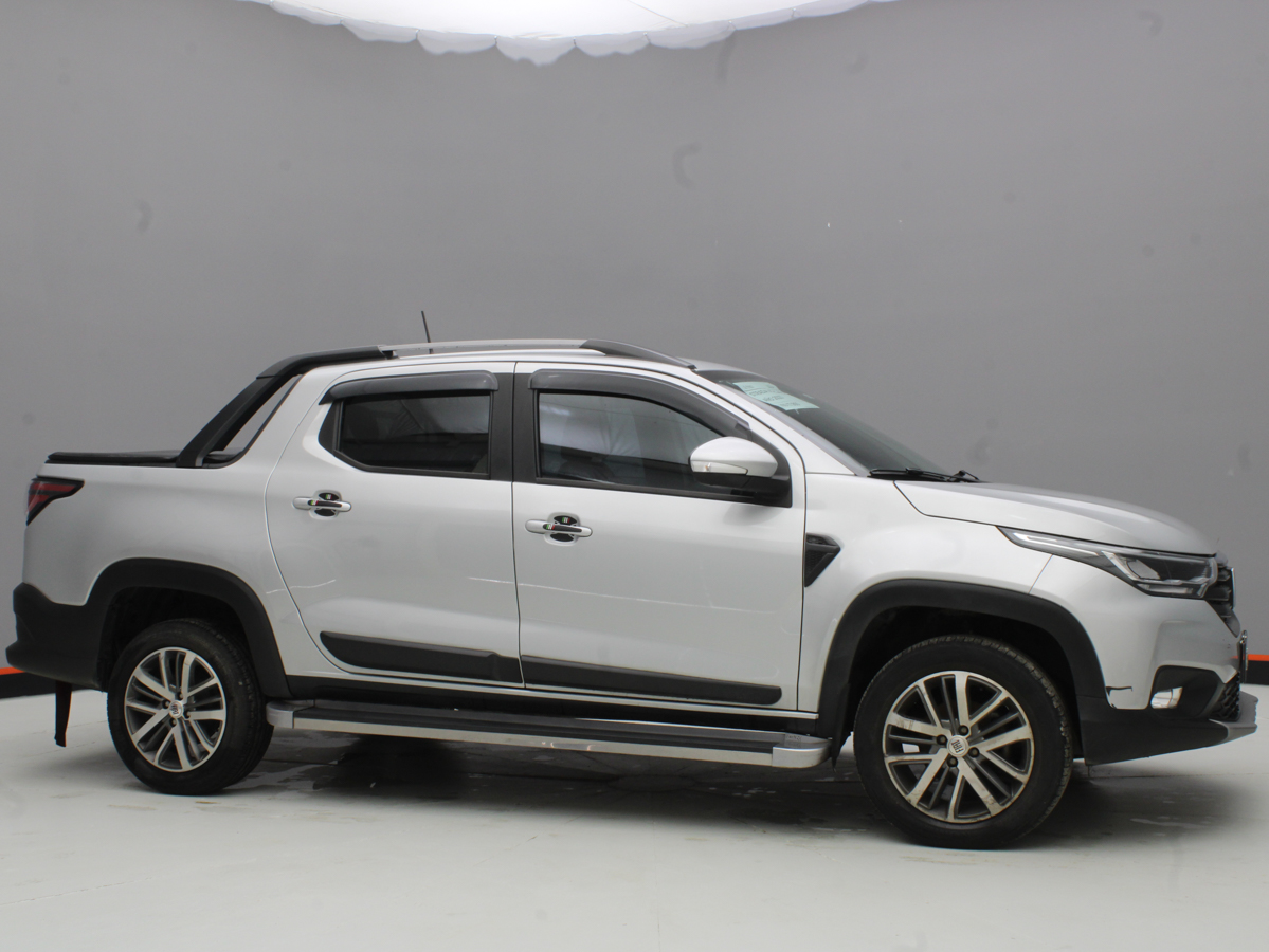 FIAT STRADA VOLCANO 2023
